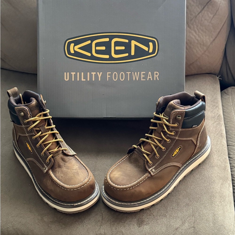 Keen men’s work boots